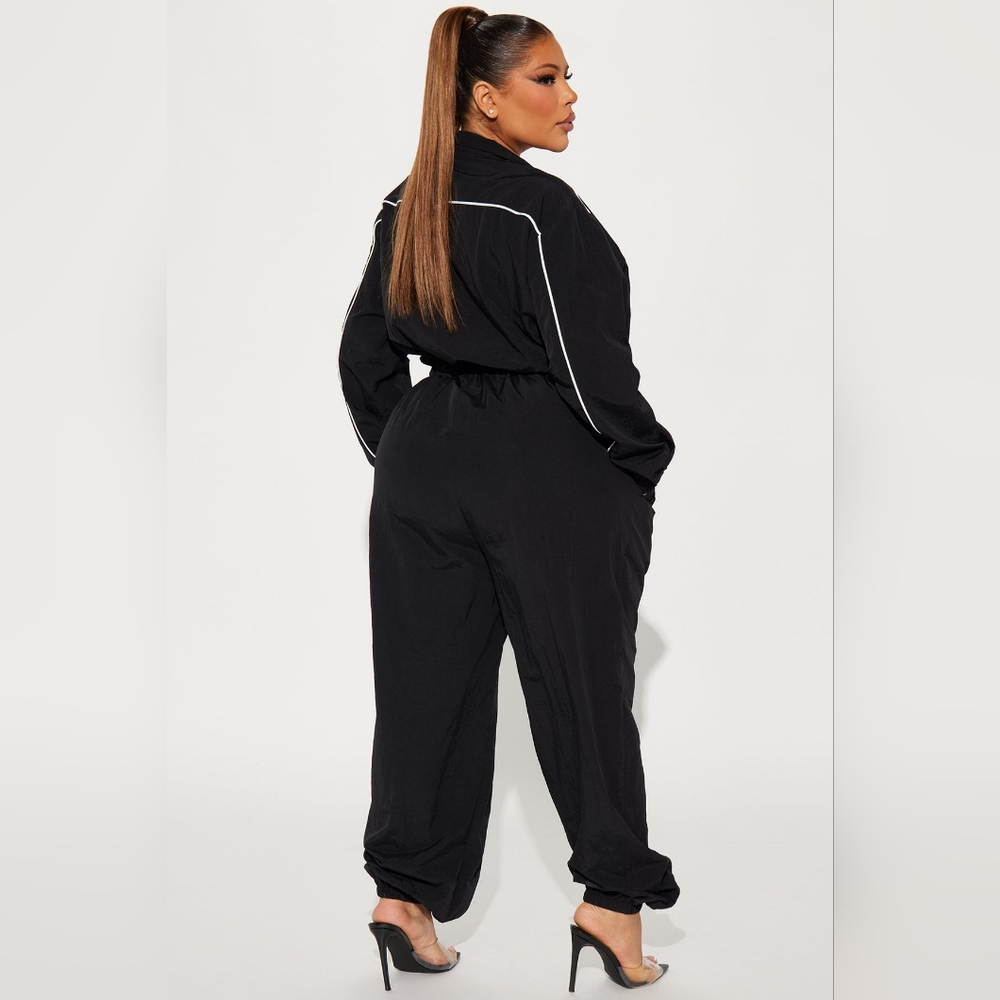 Fashion Nova Sold Out SPORTY LOVE Windbreaker Black And White Piping Jumpsuit - Picture 7 of 7